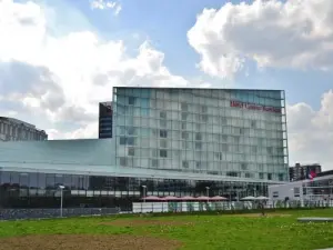 Lille, novo distrito comercial - Le Casino