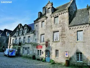 Locronan