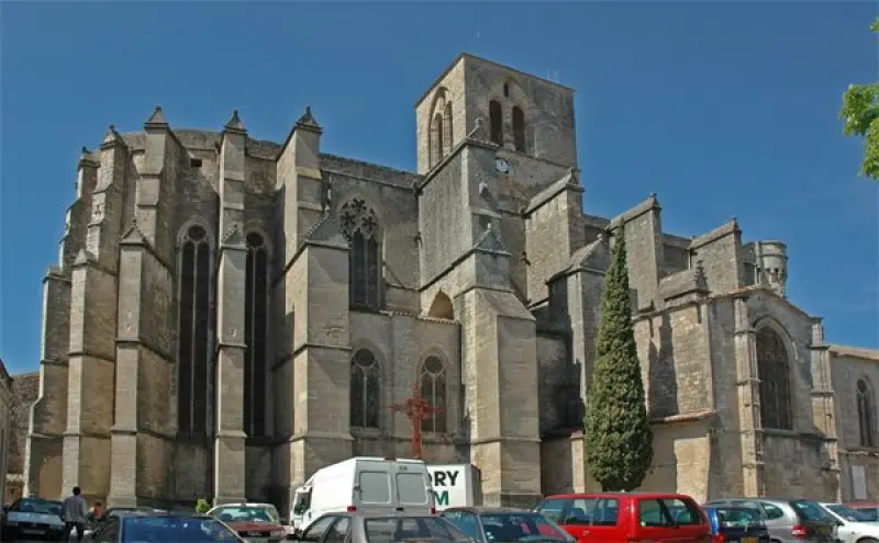 Cathedral Saint-Fulcran - Monument in Lodève