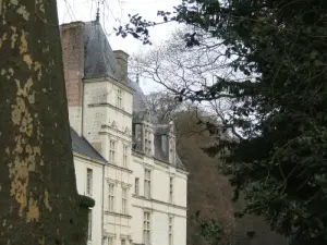 Castillo Ponce-sur-le-Loir