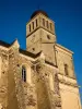 Church Saint-Aubin - Monument in Loire-Authion