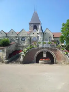 The church Loisy-en-Brie