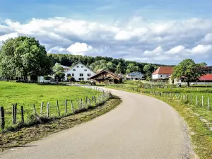 Longechaux, visto dalla strada Avoudrey (© J.E)