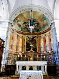 Maître-autel, retable et abside de l'église (© J.E)