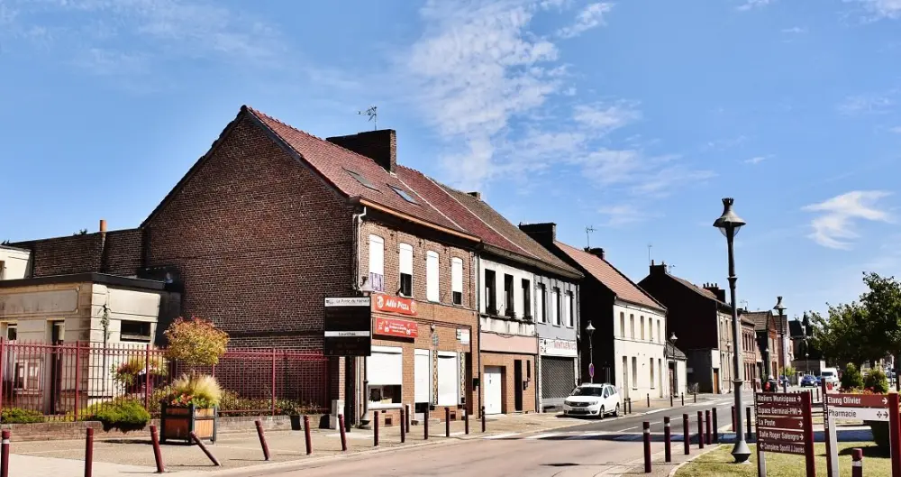 Photos Lourches Tourism, Holidays & Weekends