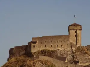 卢尔德城堡