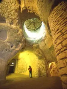 Village troglodyte de Rochemenier : chapelle souterraine