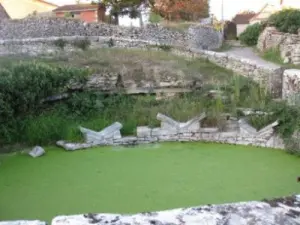 Lugagnac e sua antiga casa de lavagem