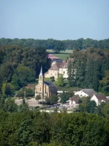 Bourg de Lugny-lès-Charolles