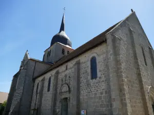 Церковь Св Oradoux