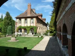 Former Cordeliers convent (ISMH) Lyons-la-Forêt