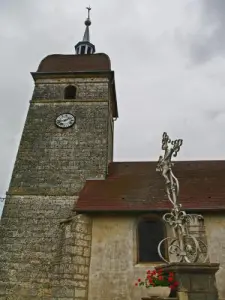 Franche-Comté campanario de la iglesia de Mantoche
