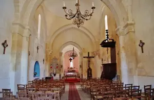 Léguillac-de-Circles - The interior of the Saint-Maurice church