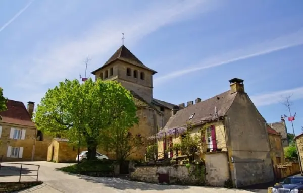 Marquay - Tourism, holidays & weekends guide in the Dordogne