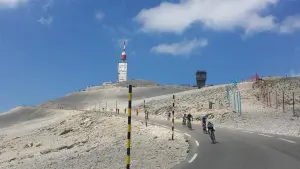 Mont Ventoux: from the top of its 1912 meters, a 360° panorama