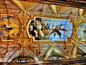 Otra decoración de la bóveda de la basílica de Saint-Michel (© J.E.)