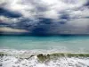 Ciel d'orage à Menton