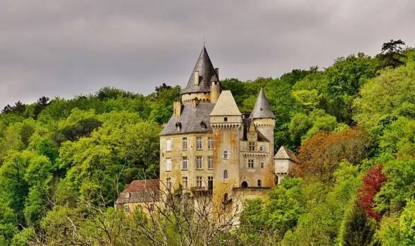 Meyrals - Führer für Tourismus, Urlaub & Wochenende in der Dordogne