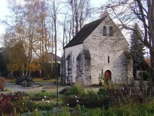 Kapelle Saint-Blaise-des-Simples - Monument in Milly-la-Forêt