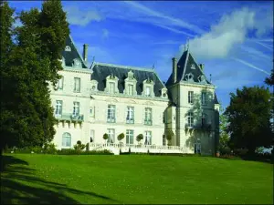 Mirambeau Schloss (privat)
