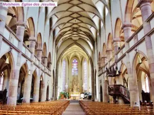 Schiff der Kirche der Jesuiten (© Jean Espirat)