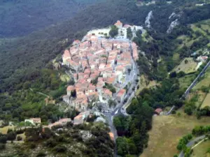 Mons, village vu d'avion