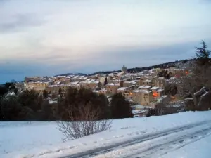 Vue générale du village en hiver