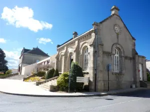 Iglesia de Saint-Hilaire-de-Loulay