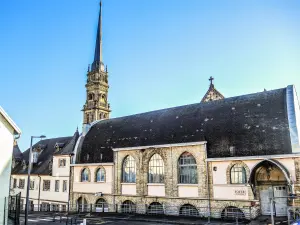 Kirche St. Maimboeuf, Rückansicht (© J. E)