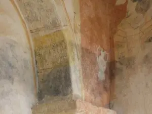 Интерьер старой церкви Святого Кристофа - Фрески