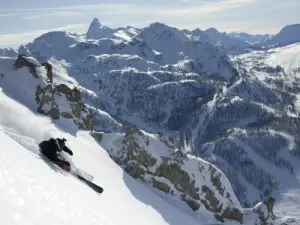 Skieur à Montgenèvre (© Julien Rambaud)