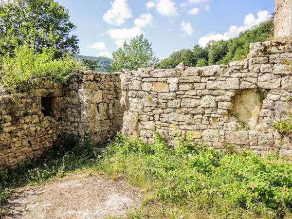 城堡Montjoie-le-Château - 建筑物在Montjoie-le-Château