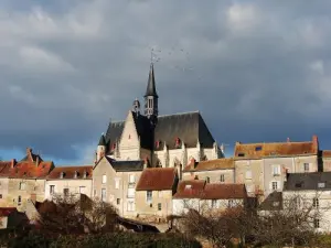 Schöne Aussicht auf Montrésor