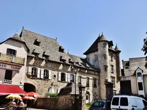 Le village