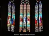 教会の聖歌隊のステンドグラスの窓 - ©Jean Espirat