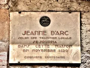 Information about the house known as Jeanne d'Arc (© J.E)