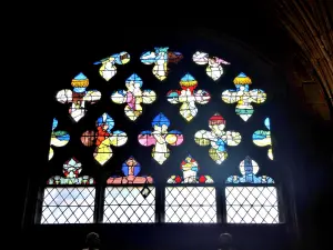 Stained glass window of Saint-Jean-Baptiste - Cathedral (© J.E)