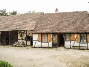 Comtois Häuser Museum - Boron Farm (© J.E)