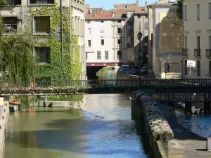 Stadt von Narbonne (© Frantz)