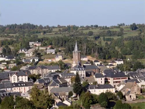 Neuvéglise-sur-Truyère - Guida turismo, vacanze e weekend nel Cantal