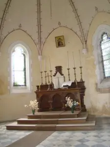 Choeur de la chapelle de Saucourt