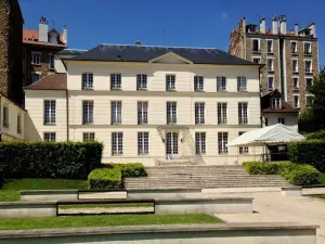 Rear facade of the Hôtel des Coignard