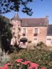 Noyal-Pontivy - Le manoir du Verger : la Mairie