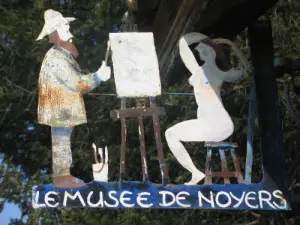 Naive Art Museum e Popolare