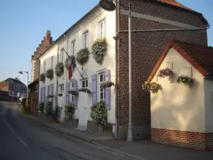 Mairie de Loeuilly 8 rue de la Fontaine