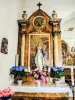 Altar y retablo de la Virgen, en la iglesia (© J.E.)
