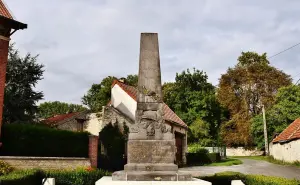 Le monument aux Morts