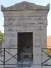 Mausolée du Général Charpentier - Памятник — Oigny-en-Valois
