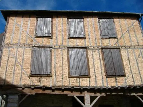 Oloron-Sainte-Marie - casa medievale