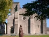 Holy Cross Church van de middeleeuwse wijk van Oloron-Sainte-Marie